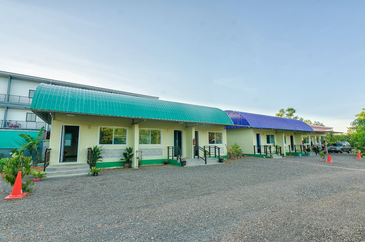 Ariya Garden Home チュンポーン エクステリア 写真